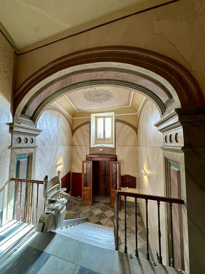 Hotel Piazza Carlo Alberto Cagliari Exterior foto