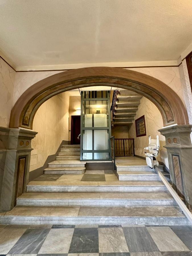 Hotel Piazza Carlo Alberto Cagliari Exterior foto